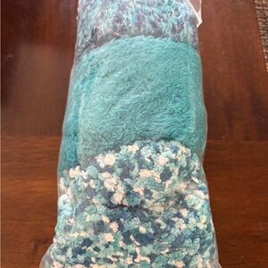 Assorted women’s socks never worn